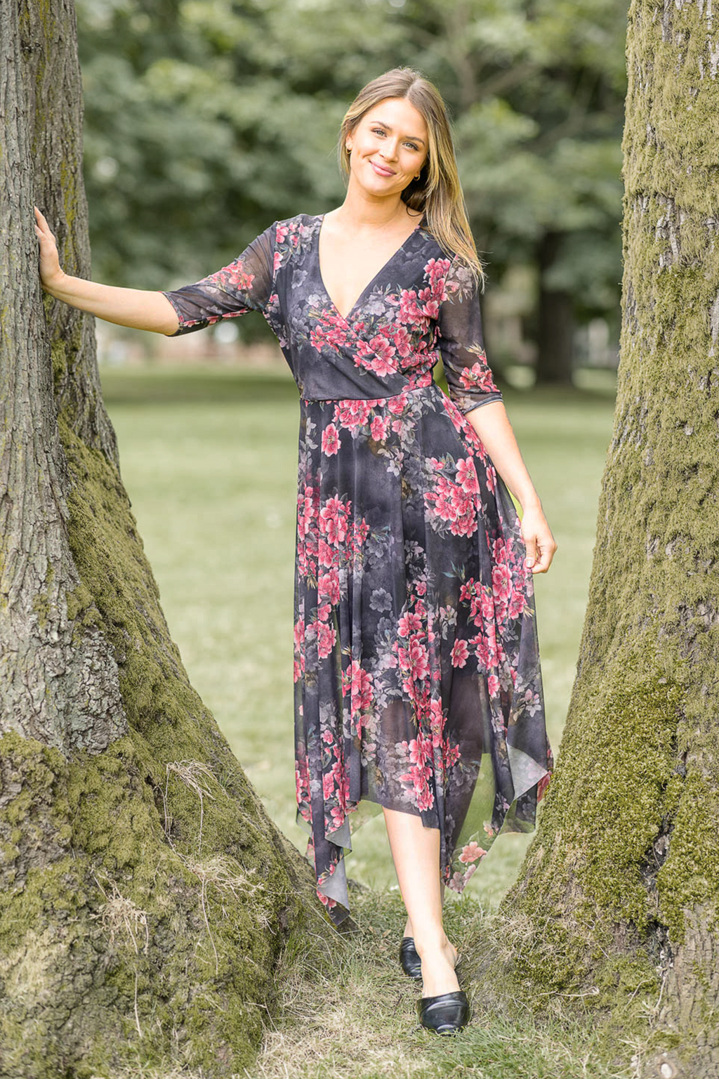 BLACK Floral Mesh 1/2 Sleeve Maxi Dress