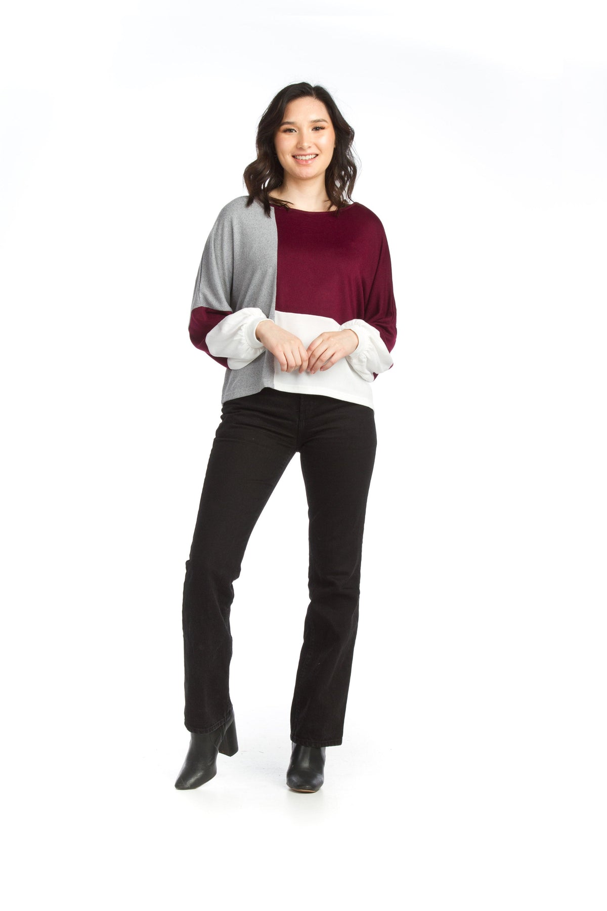 Color Blocked Sweater With Baloon Sleeves