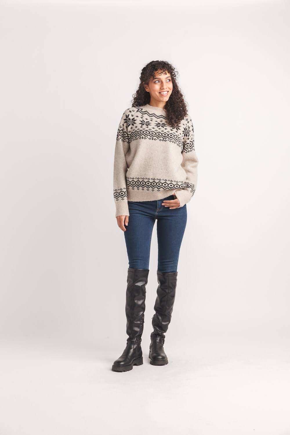 ST-21250 Fairisle Knit Intarsia Sweater in Beige