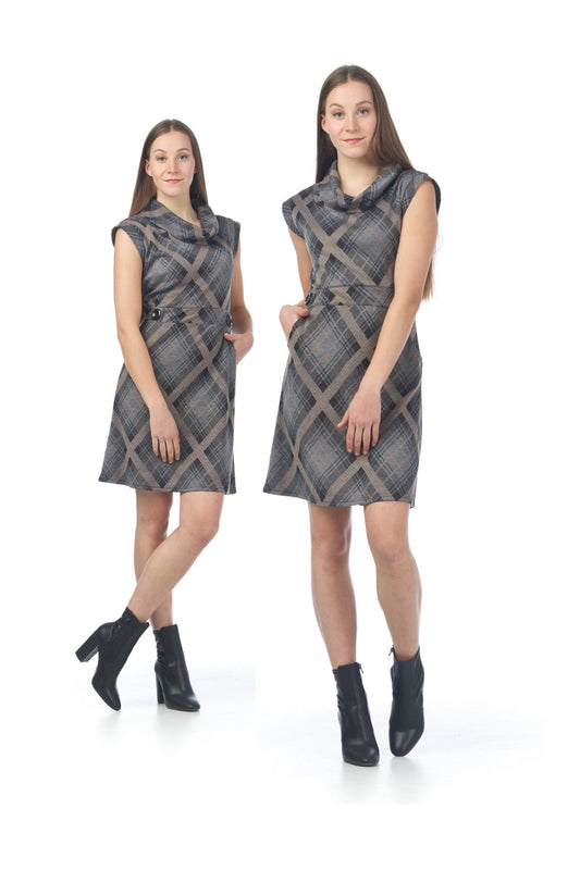 BLACK Plaid Short Sleeve Sweater Dress with Pockets