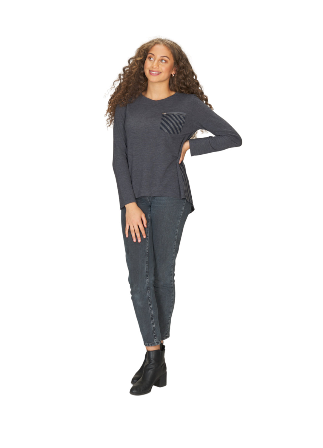 CHARC High Low top w Chvron Stripe Back and Pocket