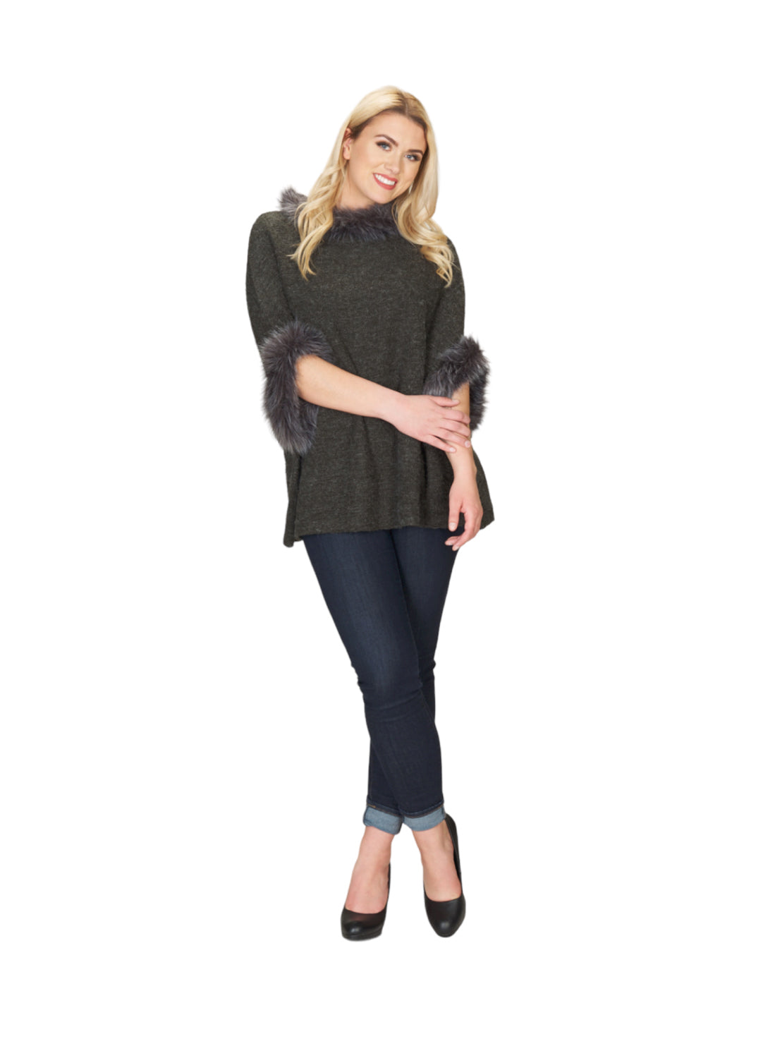 CHARC Fur Neck and Sleeve Poncho