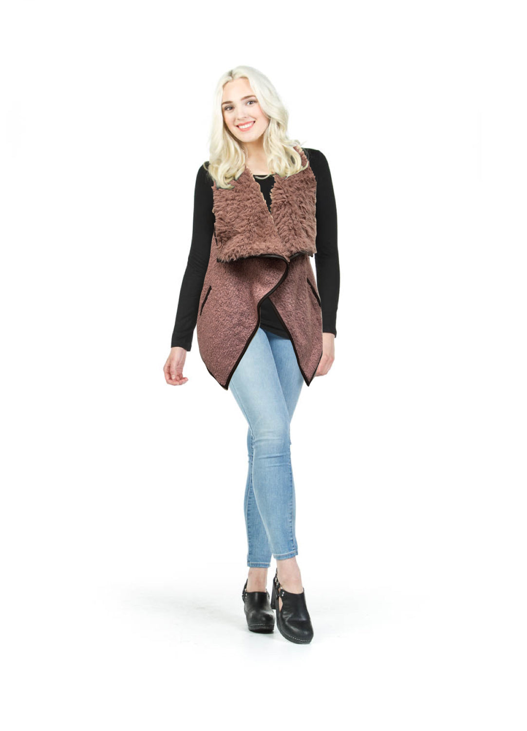 ROSE Boucle Vest with Soft Fuzzy Drapy collar