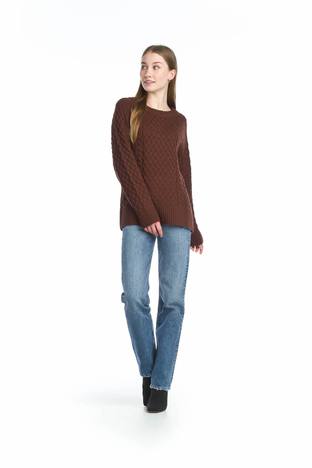 MUSTA Cable Knit Sweater