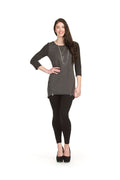 RED Textured fabric 3/4 sleeve  tuinic with zip detail