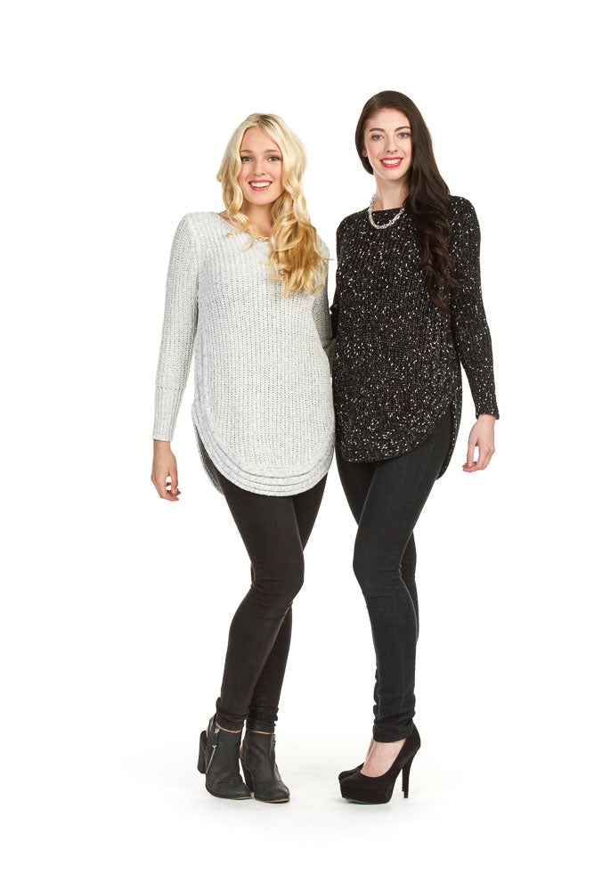WHITE Heathered shirt hem sweater